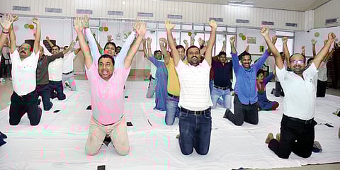 हावड़ा मंडल ने अंतर्राष्ट्रीय योग दिवस से पहले योग कार्यशाला का किया आयोजन