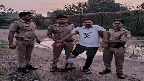 आरोपी शाहरुख पुलिस के साथ मुठभेड़ में घायल
