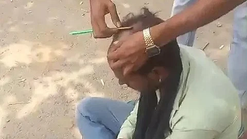 सिर मुंडवाया