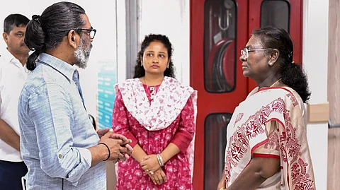 नई दिल्ली में राष्ट्रपति द्रौपदी मुर्मू ने झारखंड के सीएम हेमंत सोरेन से मुलाकात की