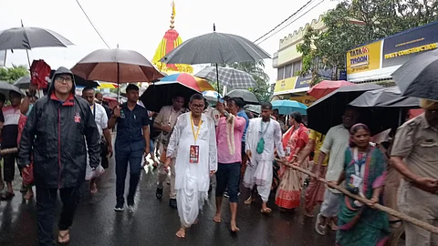 भगवान भगन्नाथ की रथयात्रा में शामिल हुए मंत्री बंकिम चंद्र हाजरा