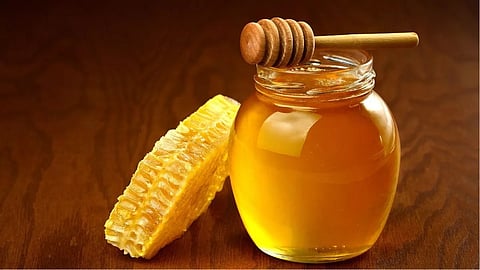 अधिकारियों ने बुंगकुलुंग शहद एवं कृषि औद्योगिक केंद्र का किया दौरा