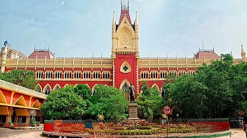 पुलिस की नोटिस के खिलाफ कार्तिक महाराज हाई कोर्ट में