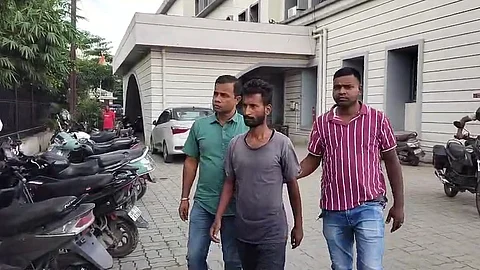 पुलिस के हत्थे चढ़े 2 दागी अपराधी