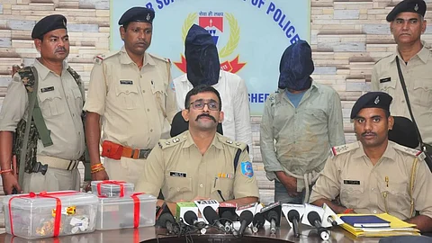 दो बदमाश गिरफ्तार