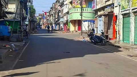 उत्तर दिनाजपुर में बंद का व्यापक असर