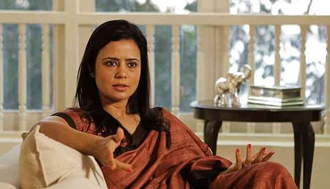 बंगला बोलना मजदूरों का कसूर है ?