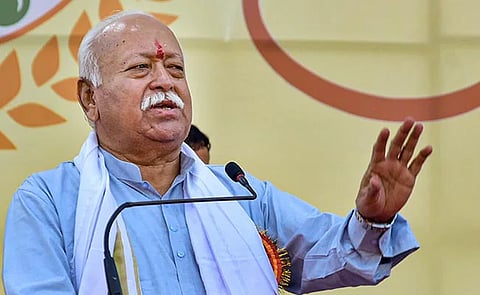 महिलाओं को रूढ़िवादी रीति-रिवाजों से मुक्त किया जाना चाहिए : भागवत