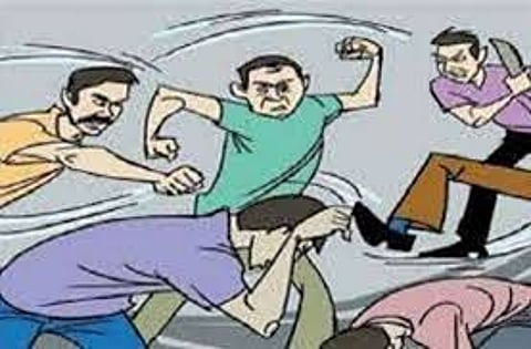 आनंदपुर में बार के अंदर युवक से मारपीट, सिर फटा