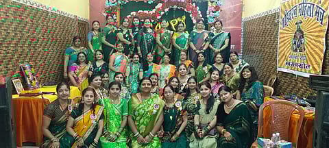 अहिबरन महिला मंच ने धूमधाम से मनाया सावन महोत्सव