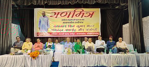 गणमित्र संस्था ने कथाकार शिव कुमार यादव का किया नागरिक अभिनंदन