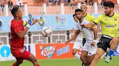डूरंड कप : नौसेना ने रीयल कश्मीर एफसी को 2-1 से हराया