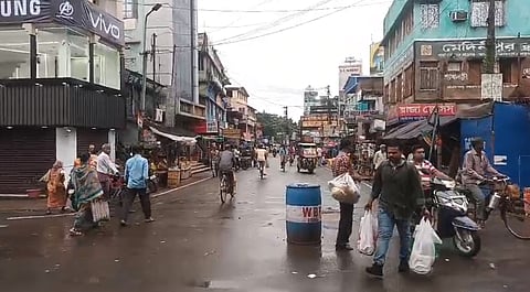 भाजपा द्वारा बुलाए गए बंद के दौरान डेबरा में जनजीवन रहा स्वाभाविक, खुली रही दुकानें