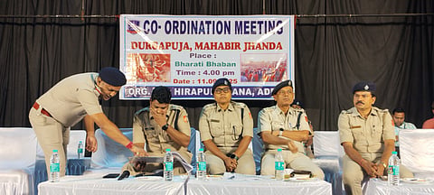 'पूजा गाइड लाइन का उल्लंघन करने वालों पर होगी कार्रवाई'