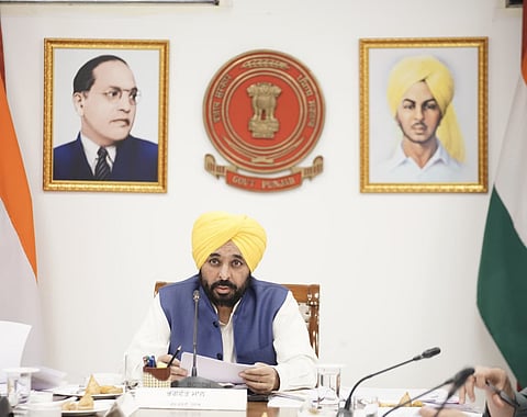 पंजाब मंत्रिमंडल की बैठक को संबोधित कर रहे मुख्यमंत्री भगवंत सिंह मान