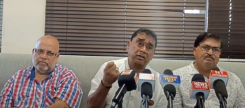 अंडमान एंड निकोबार रोइंग एसोसिएशन के अध्यक्ष टी. एस. जी. भास्कर मीडिया को संबोधित करते हुए