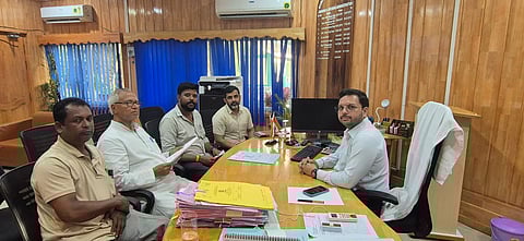 उत्तर एवं मध्य अंडमान में परिवहन सेवाओं की समीक्षा करते हुए सांसद बिष्णु पद रे