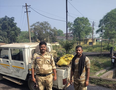 सुरक्षा टीम ने बरामद किया चोरी का कोयला