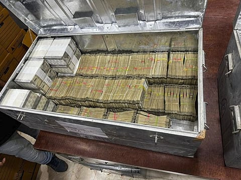 ED की रेड में व्यवसायियों के यहां मिले 3 करोड़ कैश