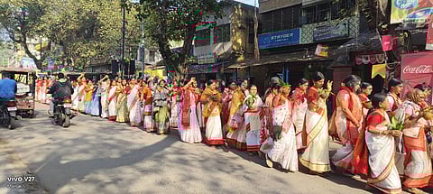 महाप्रभु की प्राण-प्रतिष्ठा के लिए निकाली गई कलश यात्रा