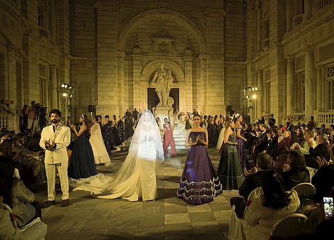 “Una Serata Fiorentina: I MEDICI — पुनर्जागरण इटली को समर्पित एक भव्य फैशन प्रस्तुति”