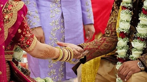 नहीं मिली दूल्हा दुल्हन की जोड़ियां,समारोह फिलहाल रद्द !