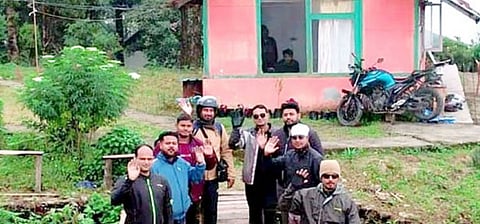 People enjoying picnic