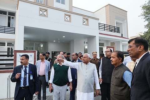 बिहार: नीतीश कैबिनेट के कई मंत्रियों ने संभाला कार्यभार