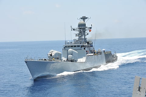 नेवी डे : युद्धपोत INS खंजर और INS कोरा को अपनी आंखों के सामने देख सकेंगे नागरिक