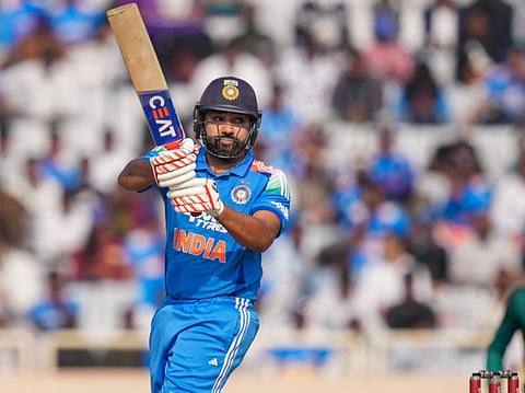 रोहित शर्मा ने शाहिद अफरीदी का रिकॉर्ड तोड़ा, 57 रन पर हुए आउट