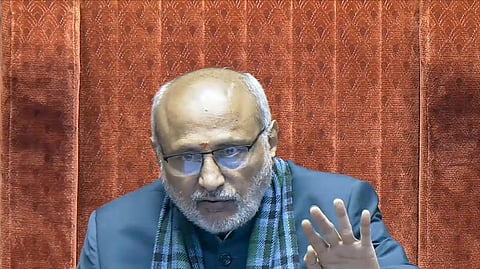 एक राष्ट्र के रूप में साथ खड़े होने का संकल्प लें: सी. पी. राधाकृष्णन