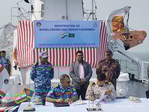 बांग्लादेश से 47 भारतीय मछुआरों की घर वापसी, IMBL पर दोनों देशों ने किया आपसी आदान-प्रदान