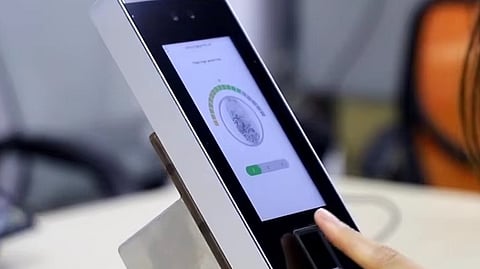 ‘खाता-कलम’ नहीं, 1.5 लाख कर्मचारी जुड़ेंगे हाईटेक सिस्टम से