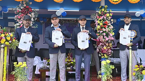 Barrackpore Traffic Police grandly launched its monthly bulletin 'SIGNAL'.