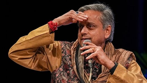 शशि थरूर ने केरल स्थानीय निकाय चुनावों में बीजेपी की जीत को जनादेश बताया