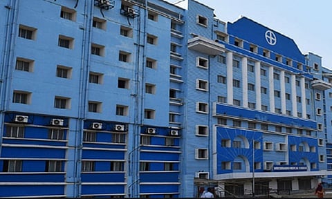 डायमंड हार्बर मेडिकल कॉलेज व अस्पताल की तस्वीर