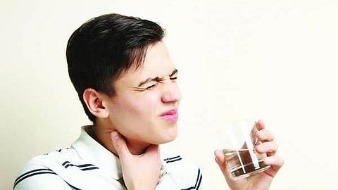 गले में दर्द और खराश से परेशान है तो, ये है कुछ घरेलु इलाज