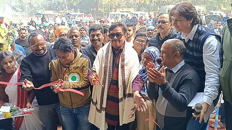 शत्रुघ्न सिन्हा ने किया एमपी फंड से क्लब के रूफ शेड का उद्घाटन