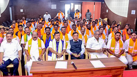 मांडविया ने ‘फिट इंडिया संडेज ऑन साइकिल’ की पहली वर्षगांठ के समारोह का नेतृत्व किया