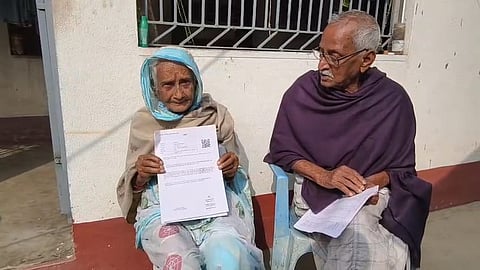 मतदाता सूची में नाम होने के बावजूद चुनाव आयोग का नोटिस