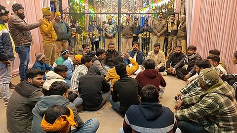 ऐसा क्या हुआ कि बजरंग दल ने चर्च के बाहर पढ़ी हनुमान चालीसा?