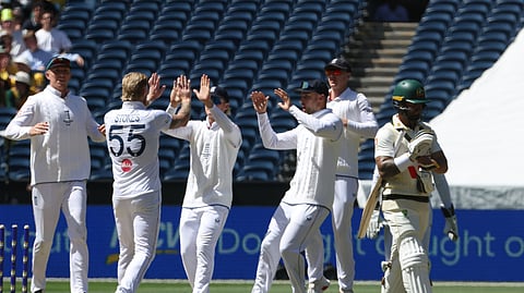 इंग्लैंड ने एशेज टेस्ट में 15 वर्ष और 18 मैच के बाद किया कारनामा