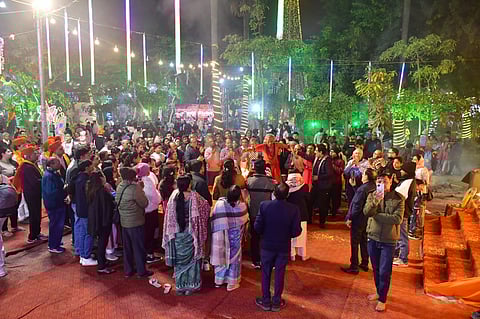 सॉल्ट लेक लोक संस्कृति द्वारा आयोजित आपणों गाँव मेले में उमड़ा जन सैलाब