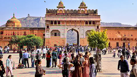 नए साल के पूर्व राजस्थान के पर्यटन स्थल पर्यटकों से गुलजार