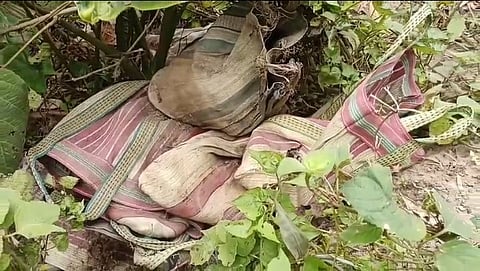 पांच बैगों में रखे बम