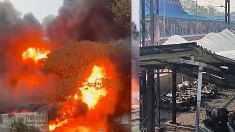 एक चिंगारी, और 500 दोपहिया वाहन जलकर खाक