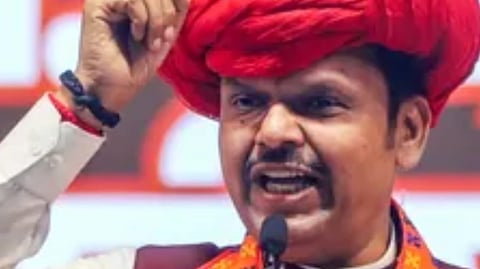 देशमुख पर चव्हाण की टिप्पणी को लेकर फडणवीस की सफाई