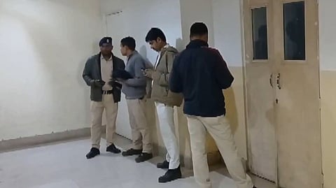 फर्जी सरकारी नौकरी घोटालाः ED की 15 स्थानों पर छापेमारी