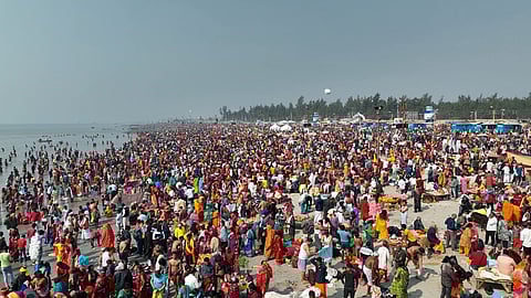 गंगासागर में 1.30 करोड़ श्रद्धालुओं ने लगायी पुण्य की डुबकी