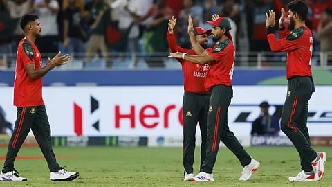 खिलाड़ियों के विद्रोह से BPL अधर में